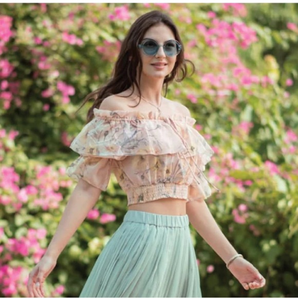 H&M hm Off the Shoulder Ruffle Beige Pink Yellow Floral Print Chiffon Top 2 NWT - Picture 7 of 16